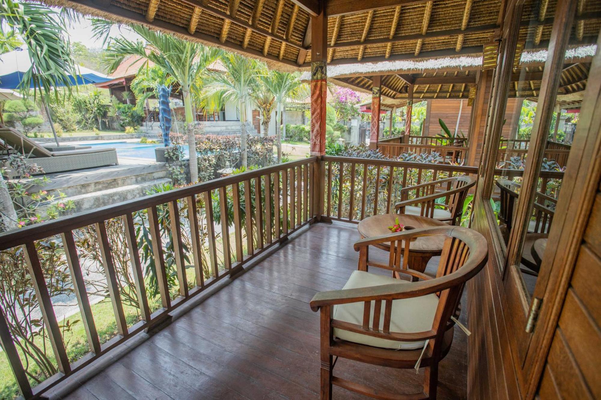 Lembongan Mantra Huts 4* Nusa Lembongan